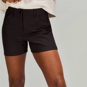 Lululemon City Sleek 5 Pocket High-Rise Short, 4", Size 27, Black